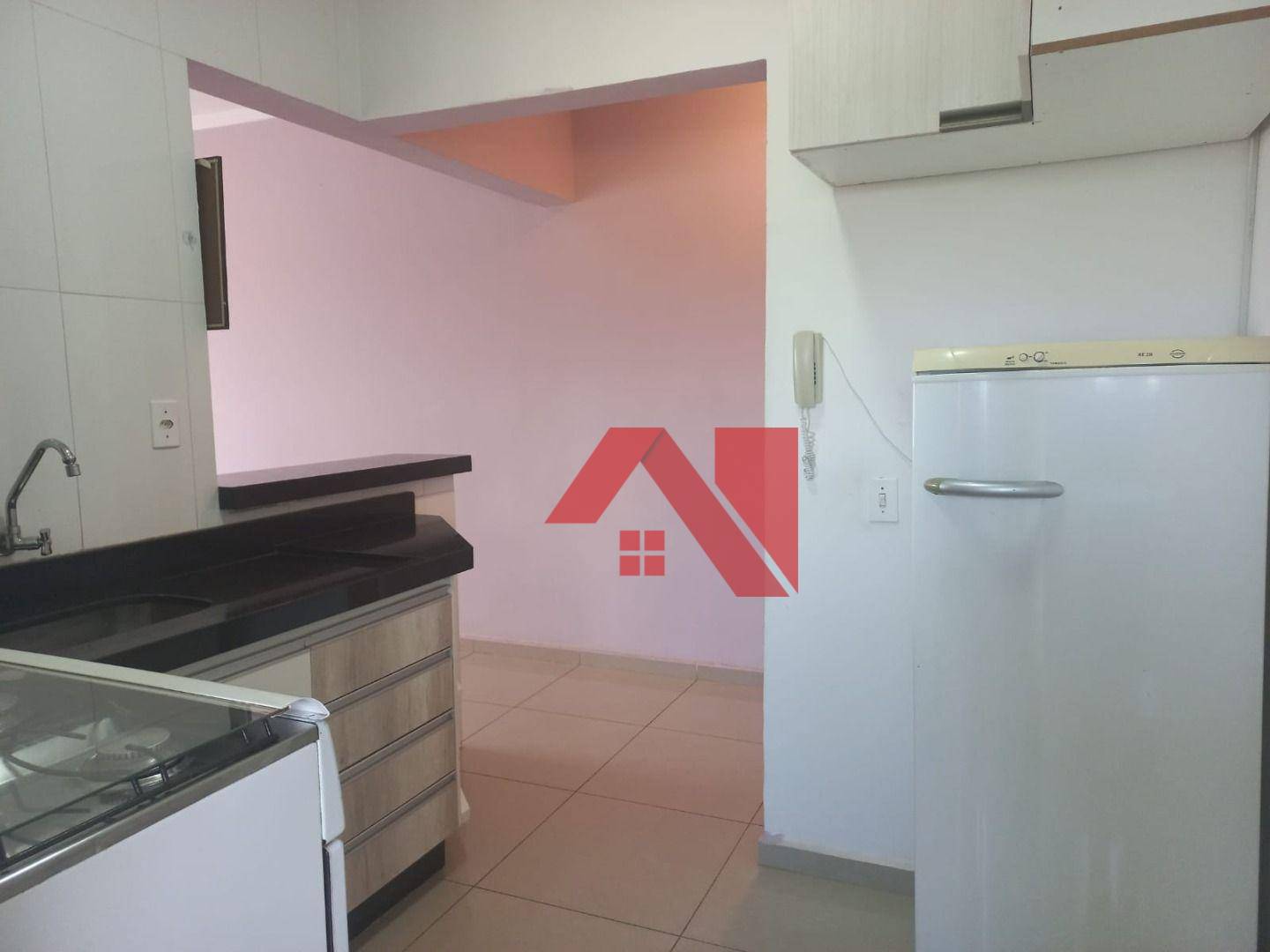 Apartamento à venda com 2 quartos, 68m² - Foto 3