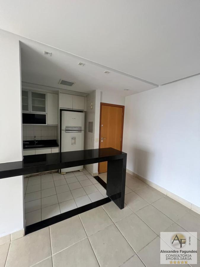 Apartamento à venda com 3 quartos, 87m² - Foto 3