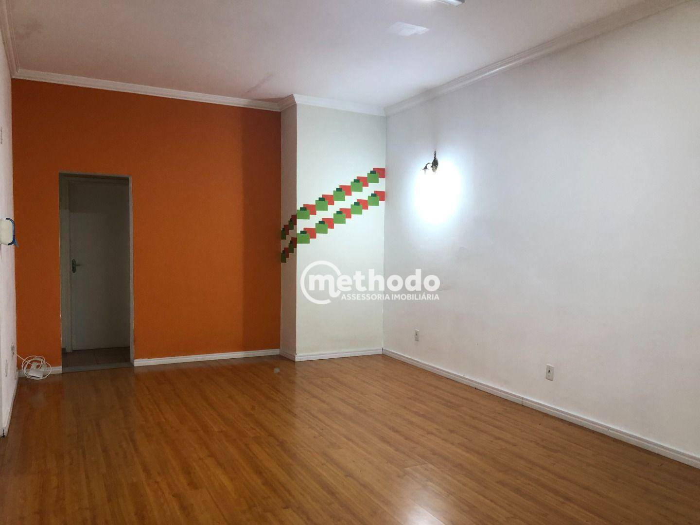 Casa à venda com 2 quartos, 148m² - Foto 3