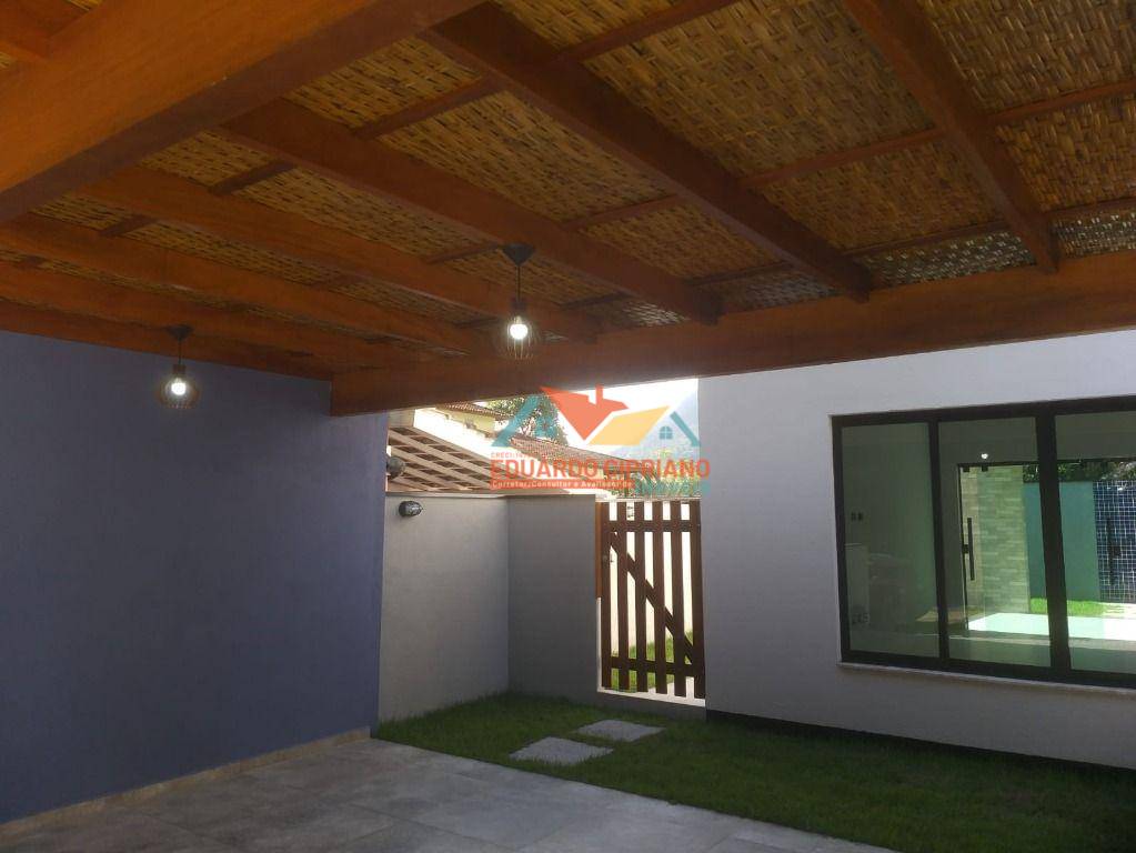 Casa de Condomínio à venda com 3 quartos, 185m² - Foto 2