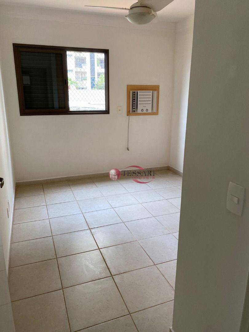 Apartamento à venda com 3 quartos, 130m² - Foto 24