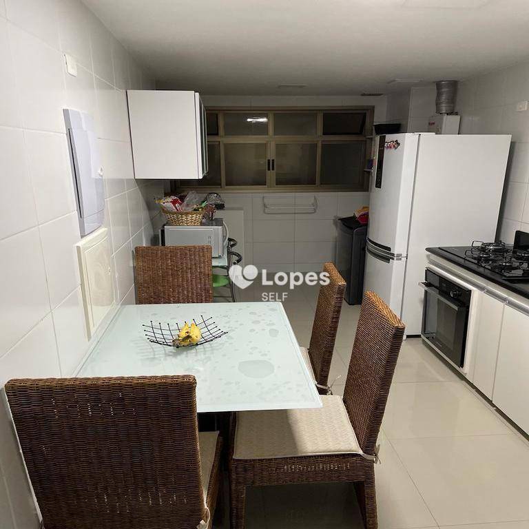 Apartamento à venda com 4 quartos, 133m² - Foto 10