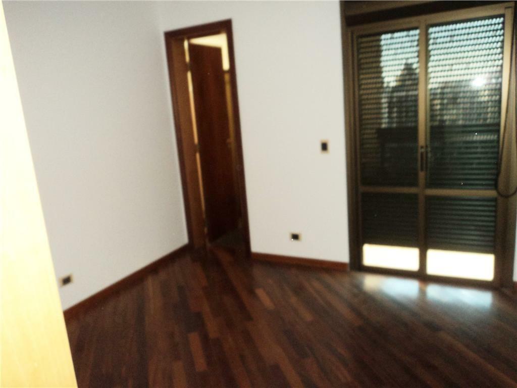 Apartamento à venda e aluguel com 3 quartos, 225m² - Foto 18