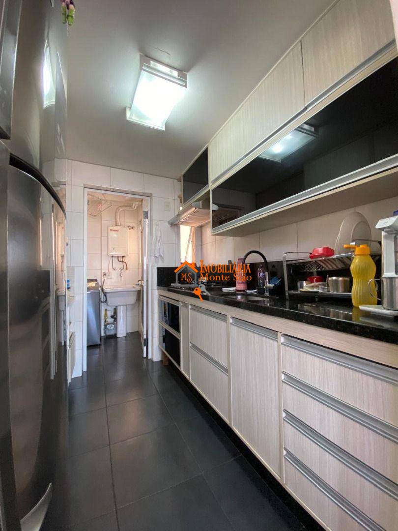 Apartamento para alugar com 2 quartos, 92m² - Foto 7