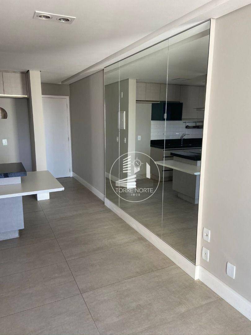 Apartamento à venda com 2 quartos, 66m² - Foto 18