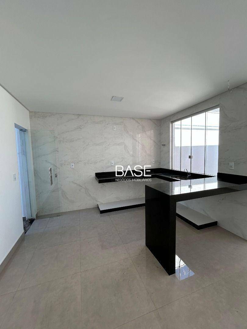 Casa, 3 quartos - Foto 2