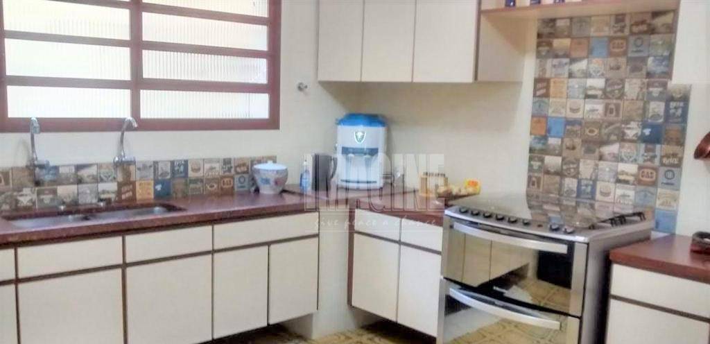 Sobrado à venda com 4 quartos, 228m² - Foto 5