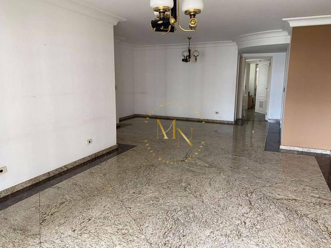 Apartamento à venda com 3 quartos, 134m² - Foto 3