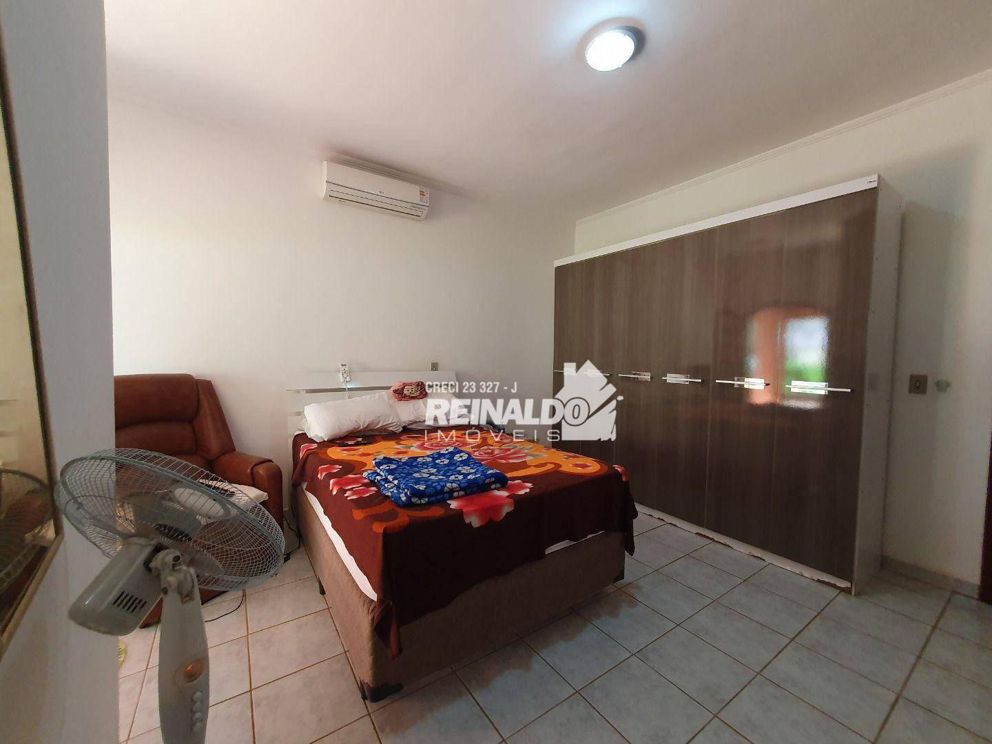 Casa de Condomínio à venda com 6 quartos, 438m² - Foto 13