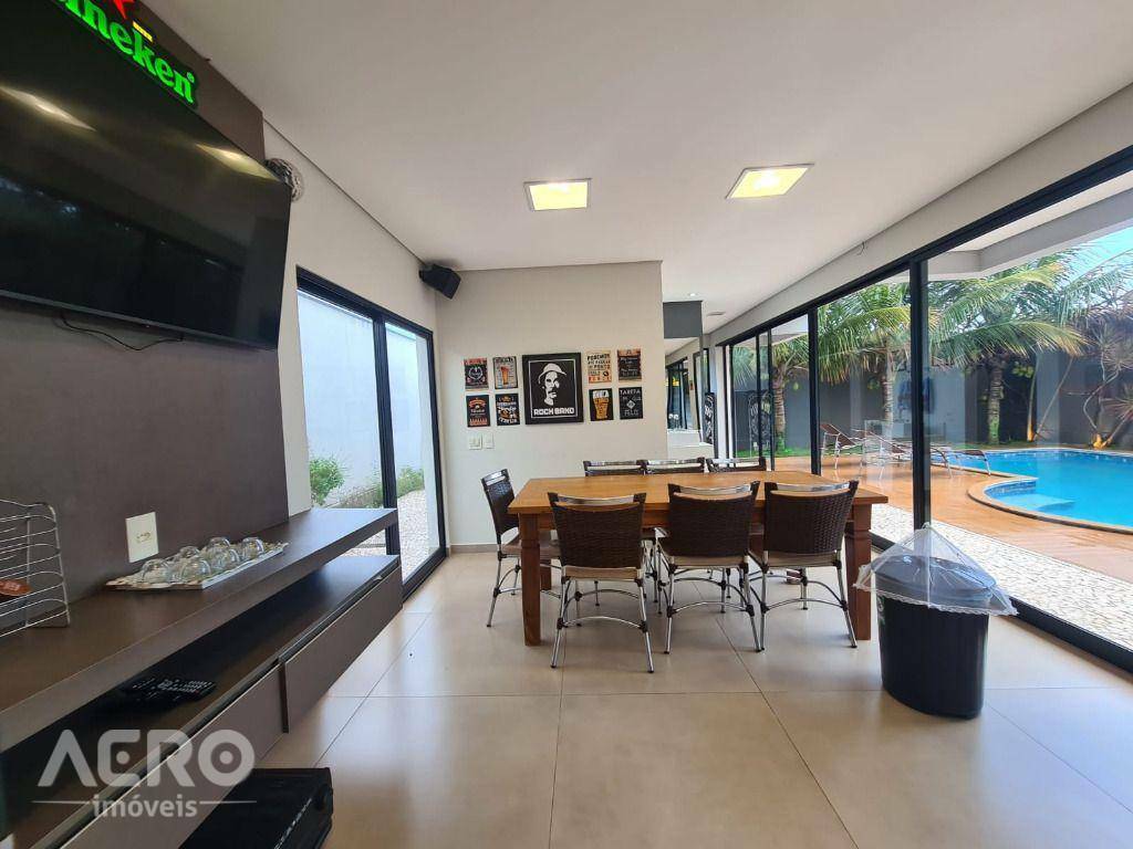 Casa de Condomínio à venda com 3 quartos, 260m² - Foto 39