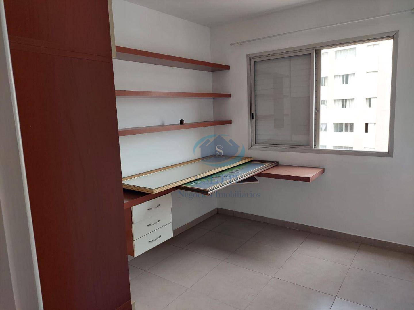 Apartamento para alugar com 2 quartos, 55m² - Foto 5