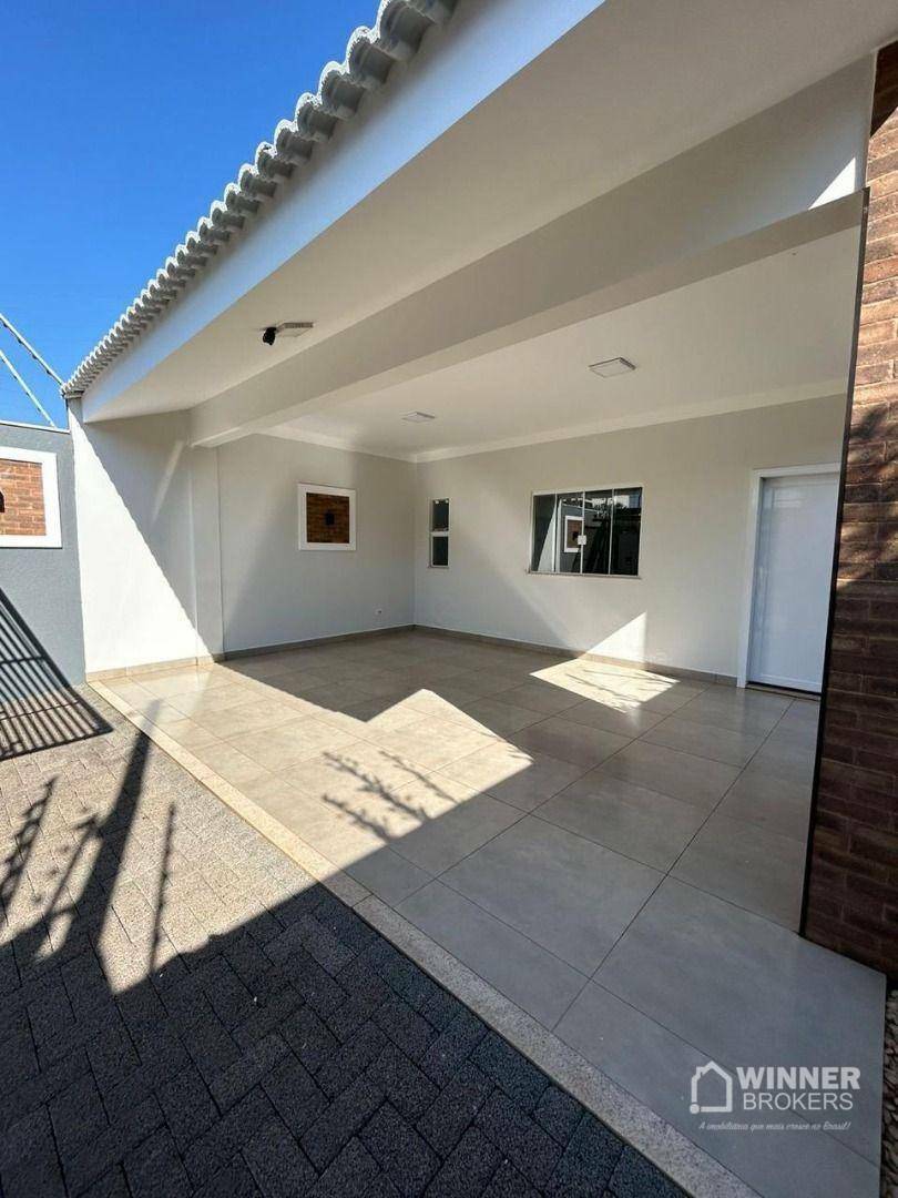 Casa à venda com 3 quartos, 137m² - Foto 2