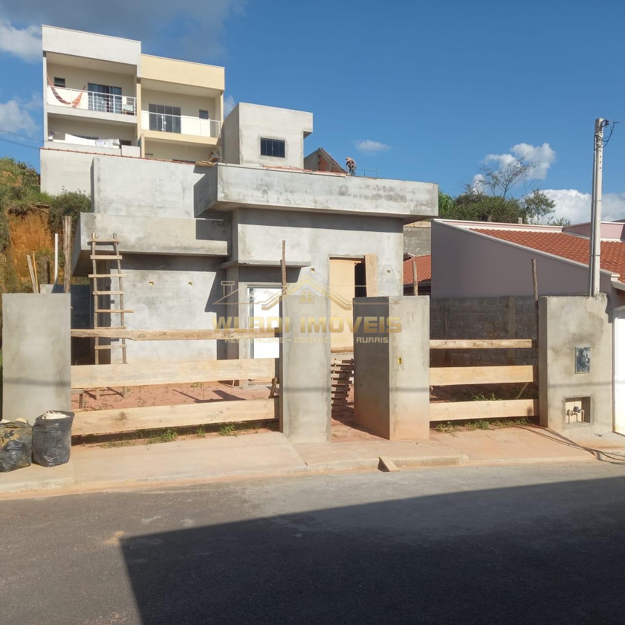 Casa à venda com 2 quartos, 200m² - Foto 1