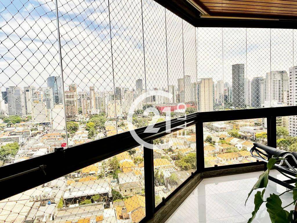 Apartamento à venda com 3 quartos, 151m² - Foto 5