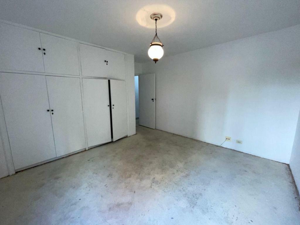 Apartamento à venda com 2 quartos, 138m² - Foto 8