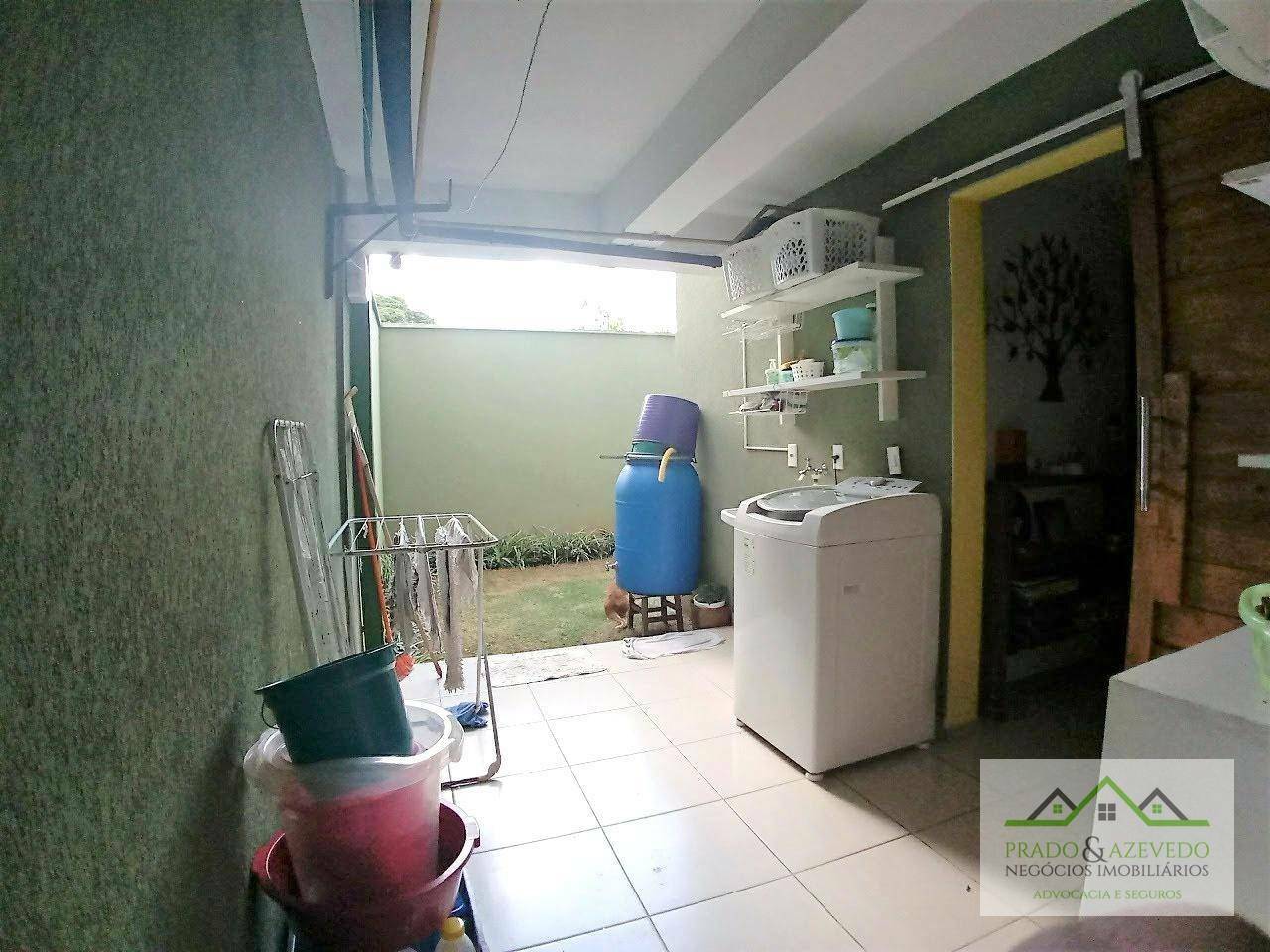 Casa à venda com 3 quartos, 170m² - Foto 25