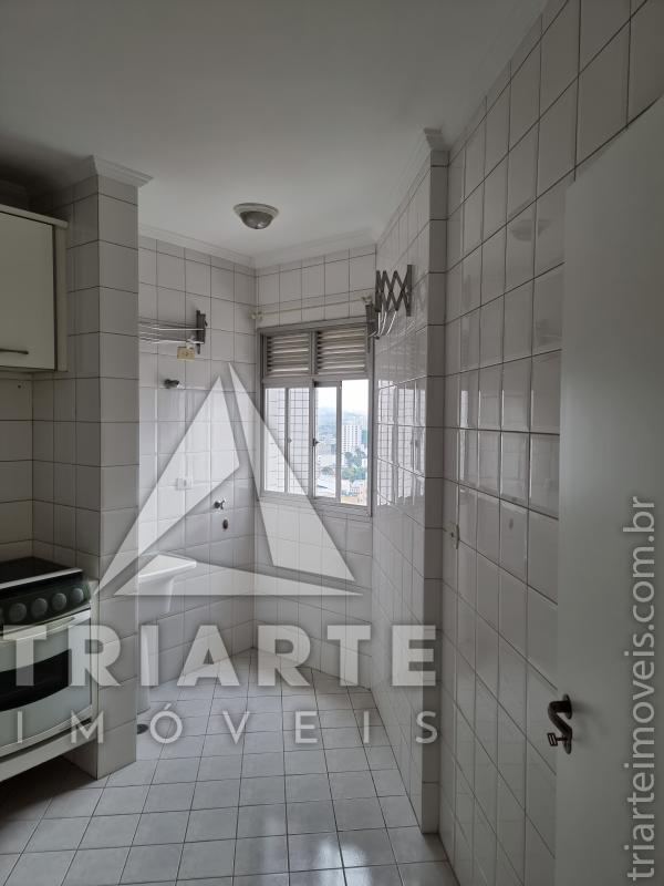 Apartamento à venda com 2 quartos, 65m² - Foto 4