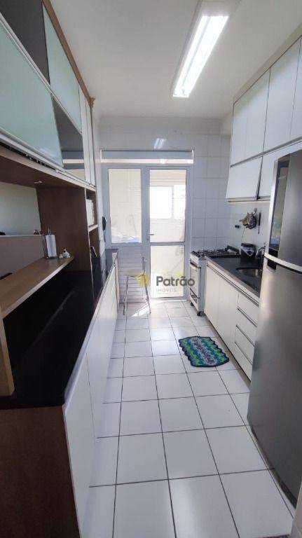 Apartamento à venda com 3 quartos, 78m² - Foto 59