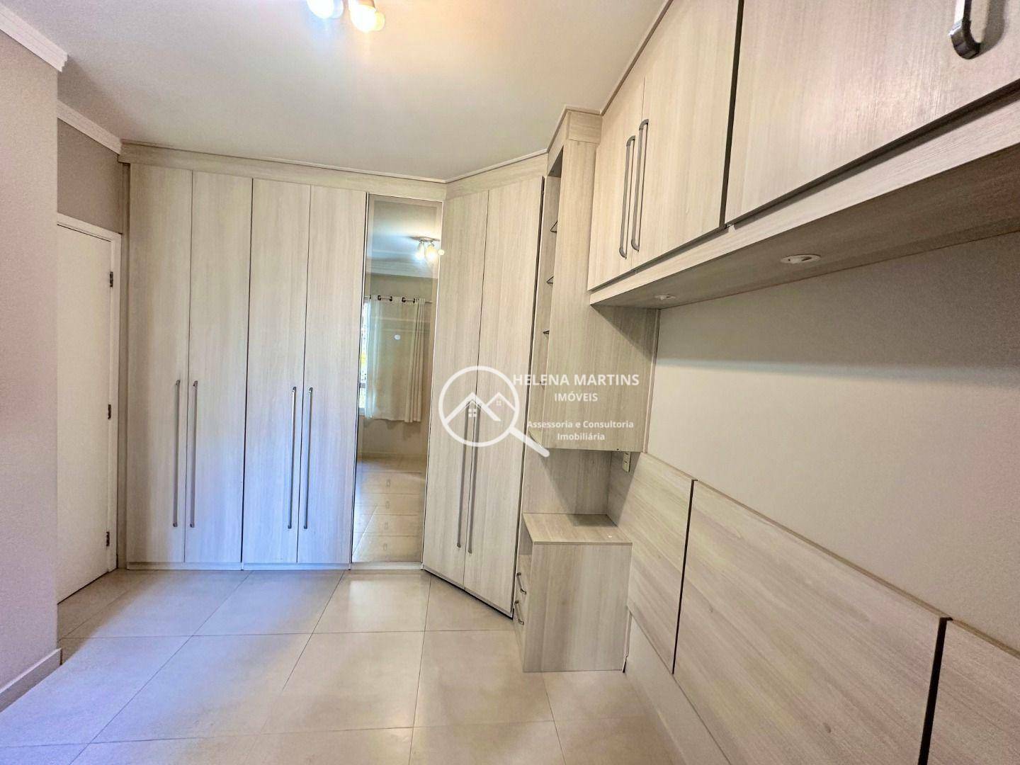 Apartamento à venda com 2 quartos, 70m² - Foto 5