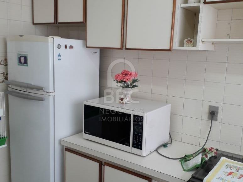 Apartamento à venda com 2 quartos, 84m² - Foto 5