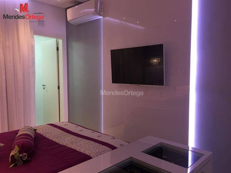 Apartamento para alugar com 3 quartos, 247m² - Foto 17