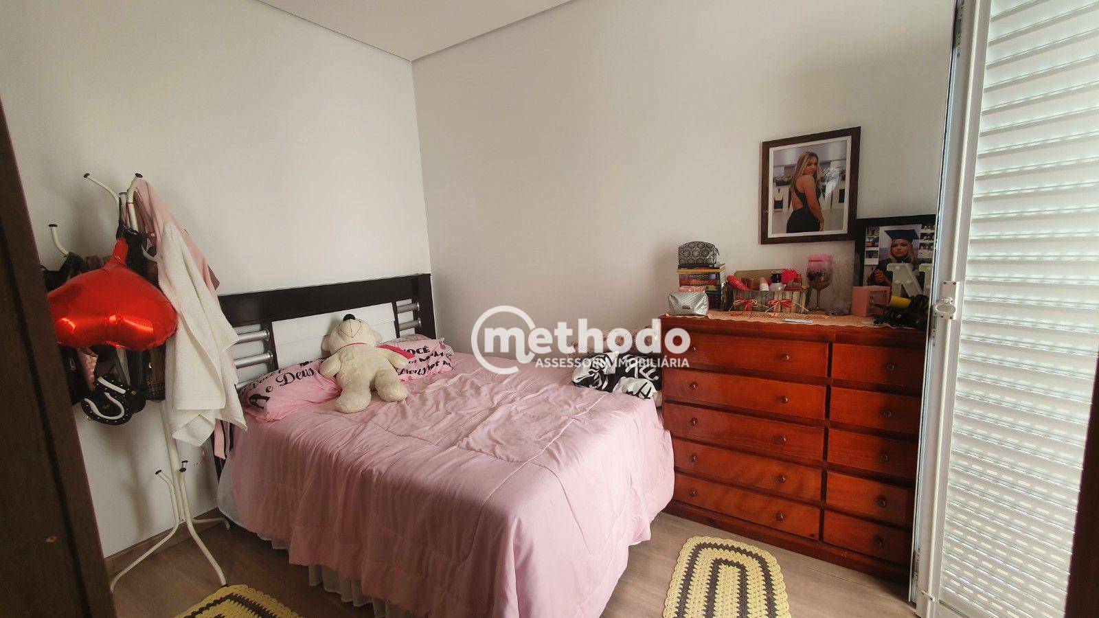 Casa à venda com 2 quartos, 160m² - Foto 10