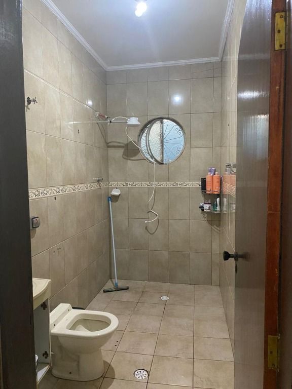 Casa à venda com 3 quartos, 300m² - Foto 16