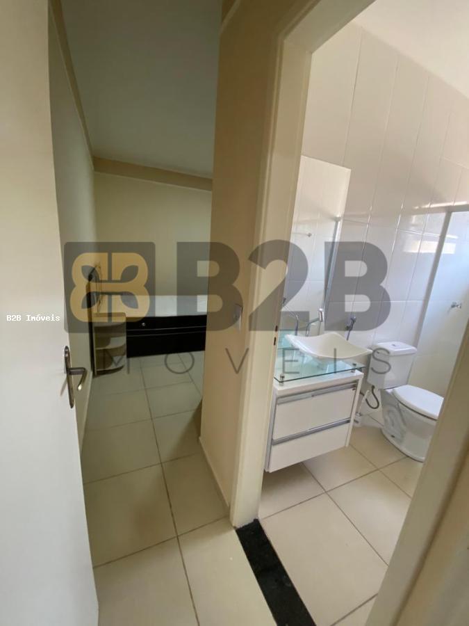 Casa à venda com 3 quartos, 169m² - Foto 10