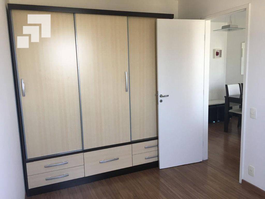 Apartamento para alugar com 1 quarto, 42m² - Foto 9