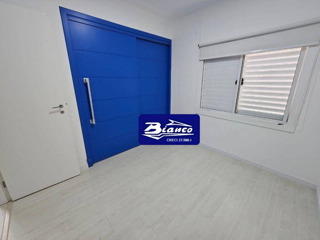 Sobrado à venda com 3 quartos, 100m² - Foto 2