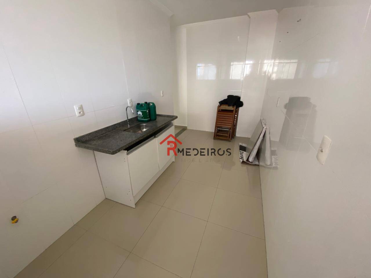 Apartamento para alugar com 2 quartos, 92m² - Foto 4