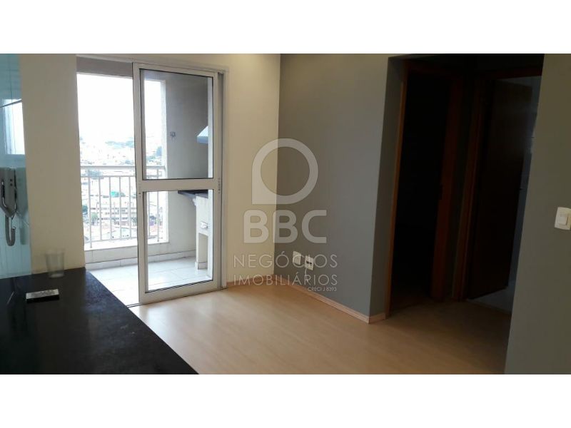 Apartamento à venda com 2 quartos, 62m² - Foto 2