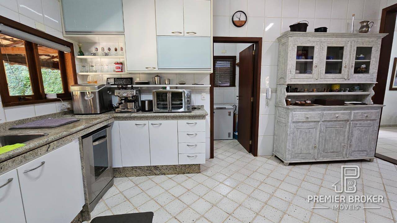 Casa de Condomínio à venda com 3 quartos, 350m² - Foto 24