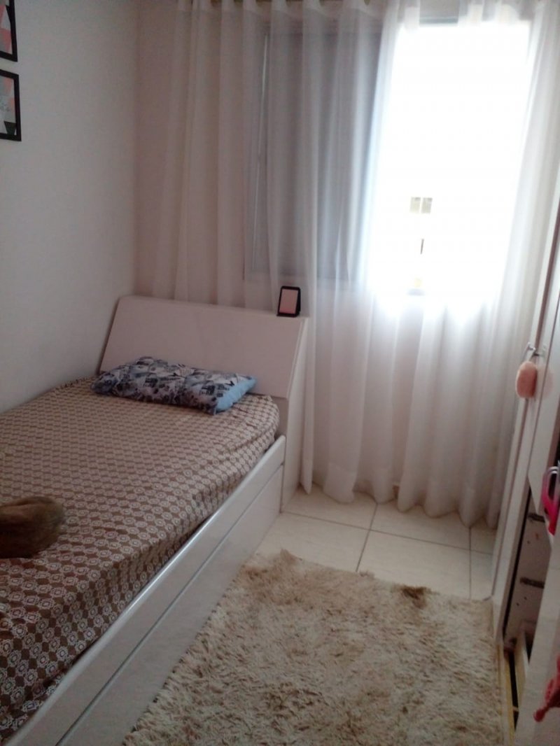 Apartamento à venda com 2 quartos, 47m² - Foto 14