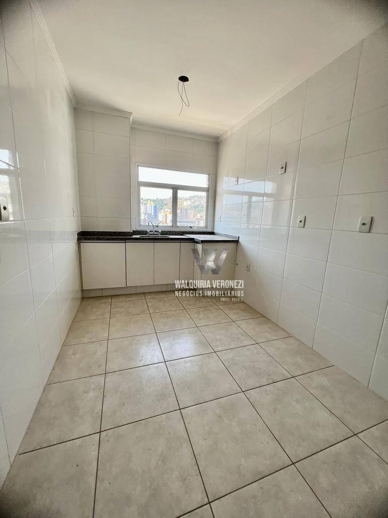 Apartamento à venda com 3 quartos, 170m² - Foto 12