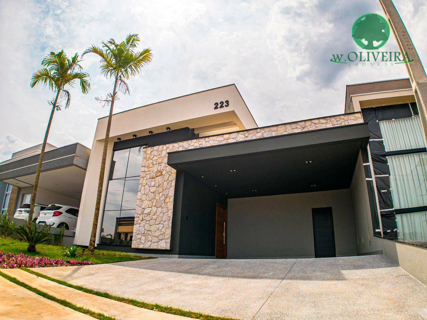 Casa de Condomínio à venda com 3 quartos, 205m² - Foto 3