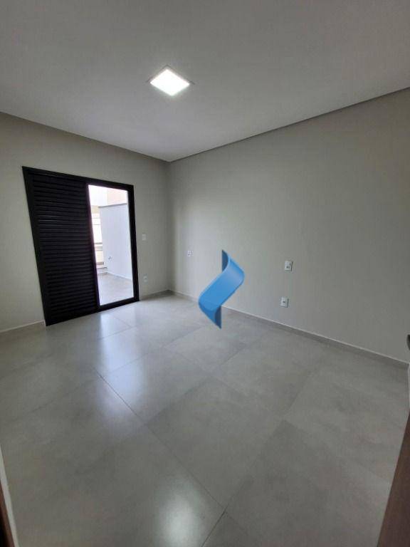 Casa de Condomínio à venda com 3 quartos, 218m² - Foto 5