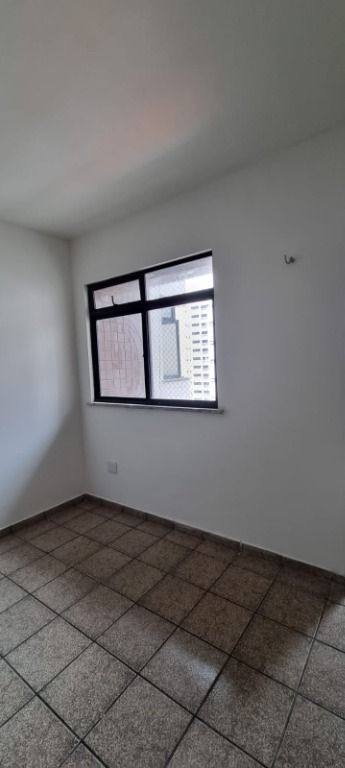 Apartamento à venda com 3 quartos, 133m² - Foto 8