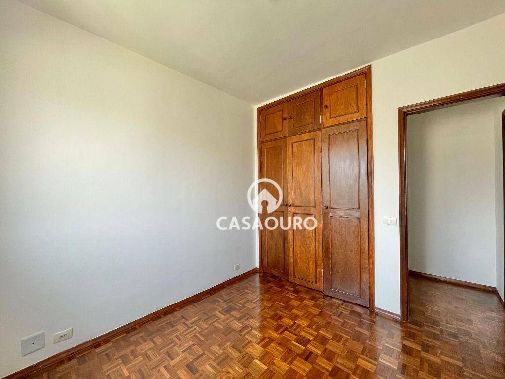 Apartamento à venda com 3 quartos, 110m² - Foto 11