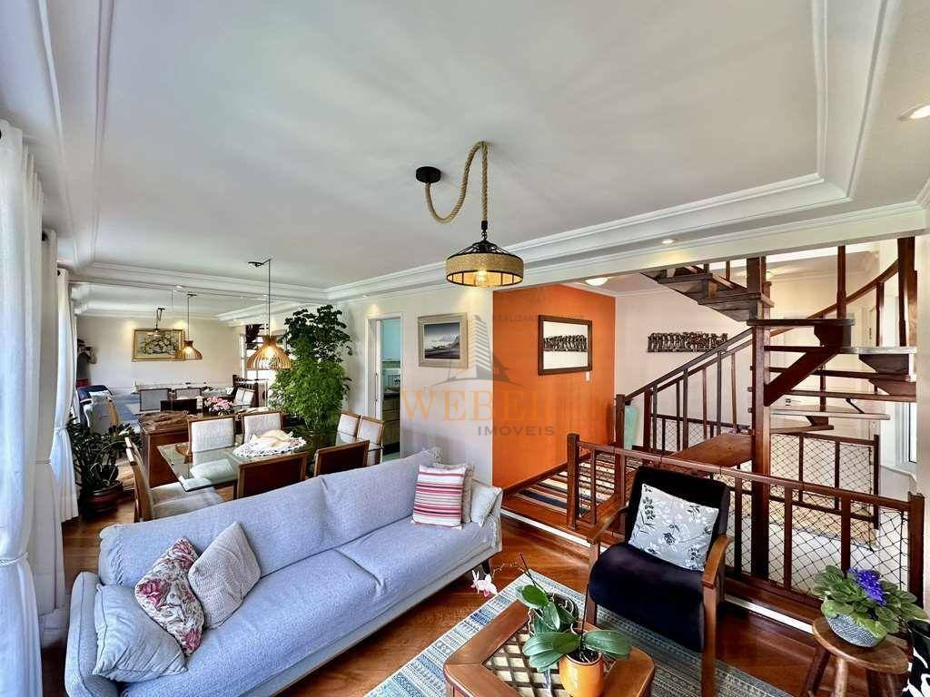 Casa de Condomínio à venda com 3 quartos, 210m² - Foto 17