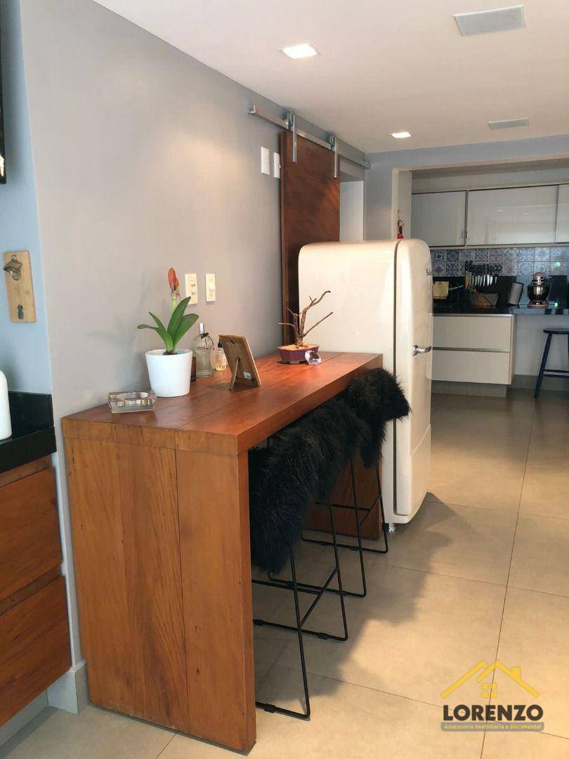 Apartamento à venda com 3 quartos, 177m² - Foto 18