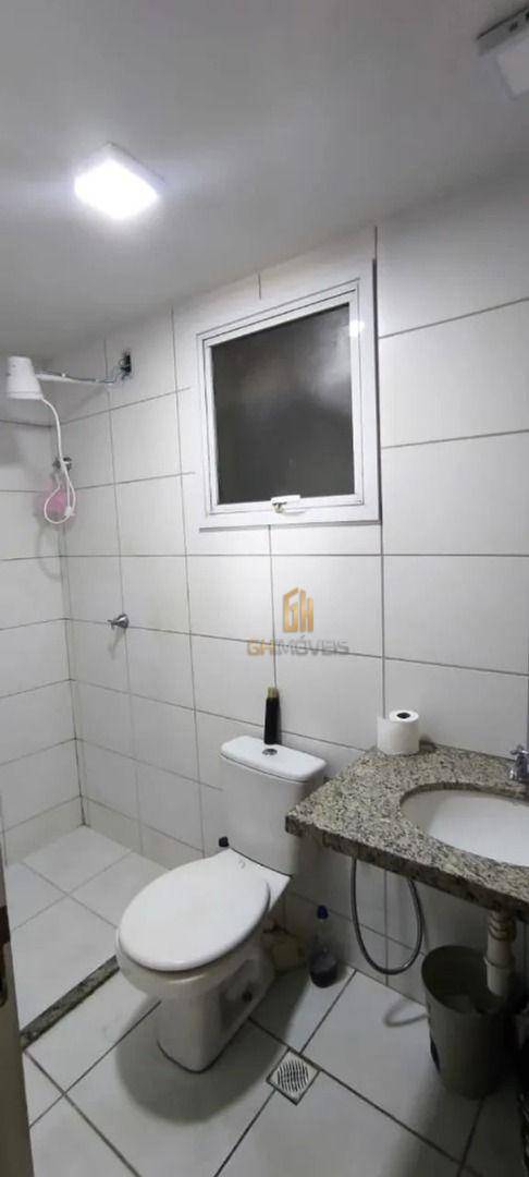 Apartamento à venda com 2 quartos, 62m² - Foto 18