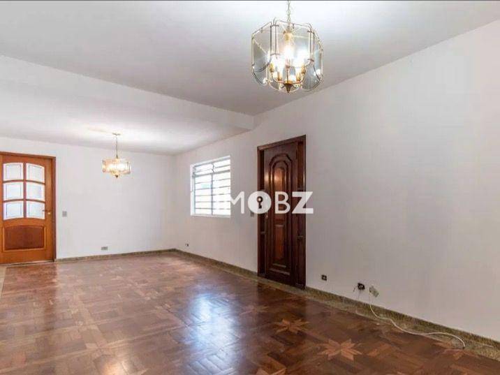 Casa à venda com 3 quartos, 180m² - Foto 3