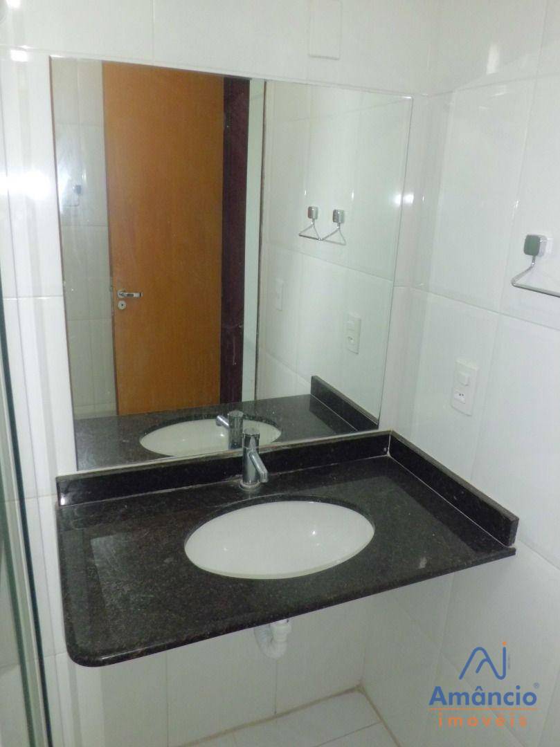 Apartamento à venda com 4 quartos, 78m² - Foto 19