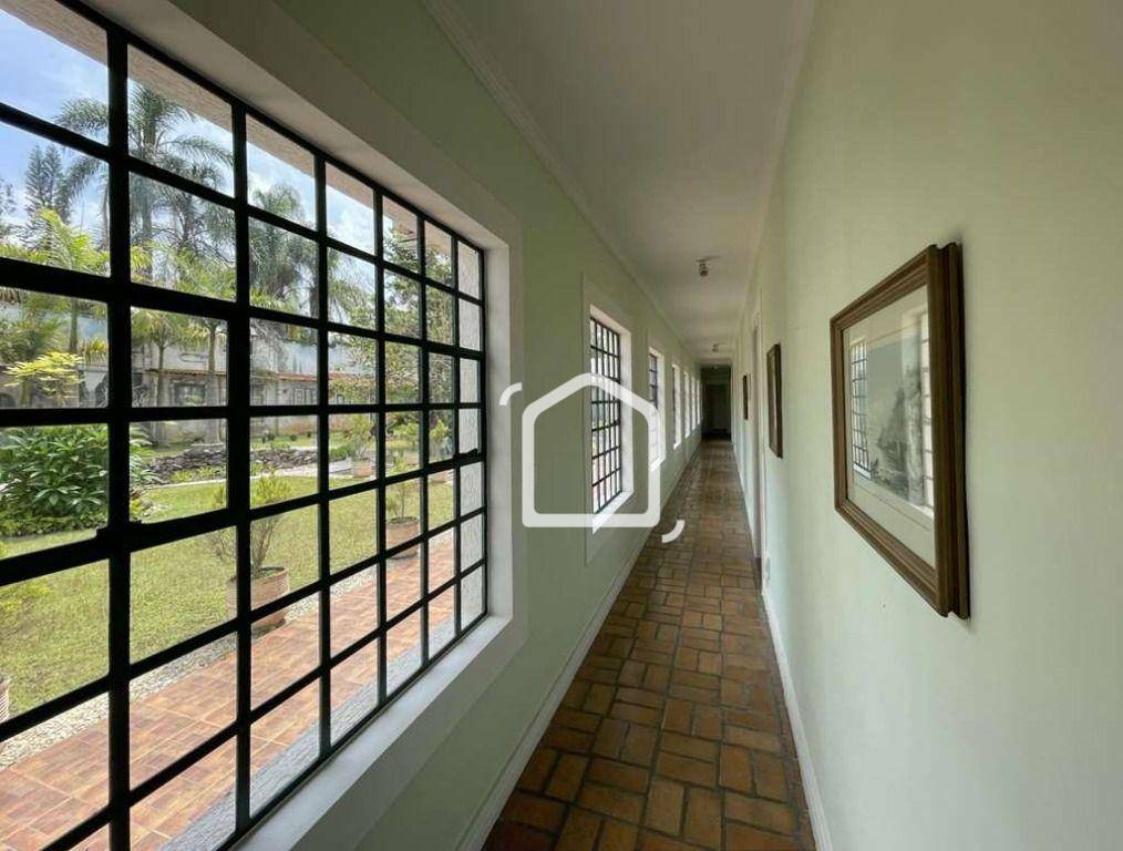 Casa à venda com 4 quartos, 800m² - Foto 25