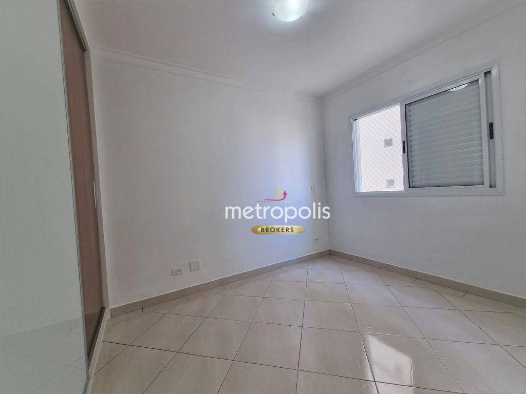 Apartamento para alugar com 2 quartos, 64m² - Foto 12