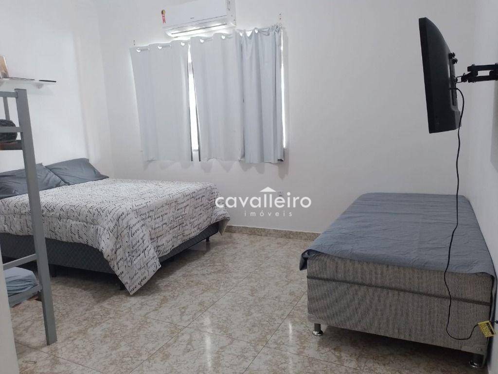 Casa à venda com 3 quartos, 341m² - Foto 16