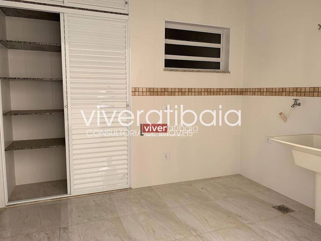 Casa à venda com 3 quartos, 230m² - Foto 8