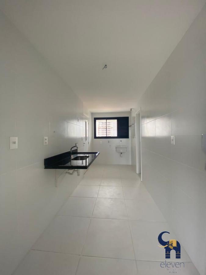 Apartamento à venda com 2 quartos, 82m² - Foto 47