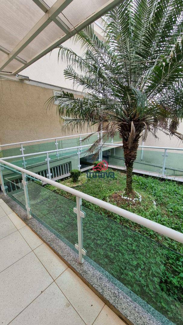 Apartamento à venda com 2 quartos, 44m² - Foto 25